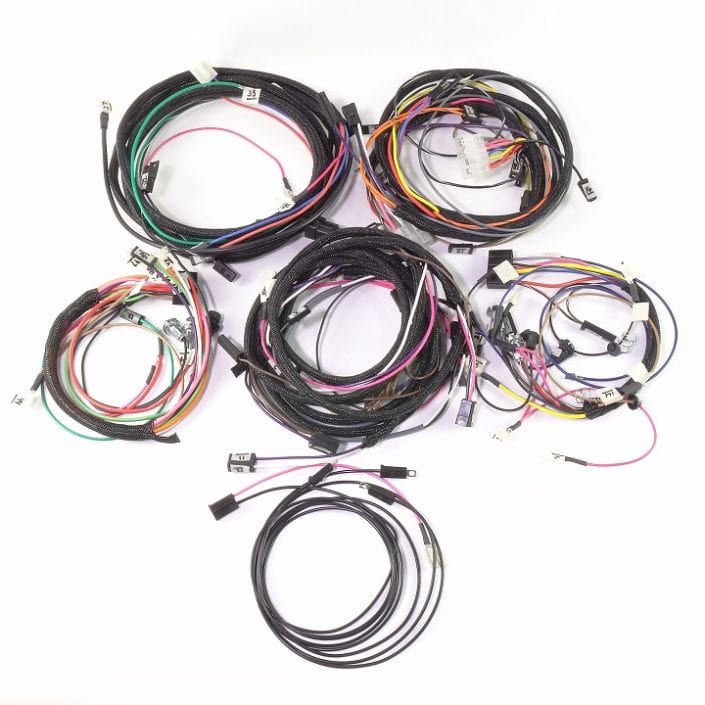 IHC/Farmall 856 Diesel Complete Wire Harness (10SI Alternator & Deluxe