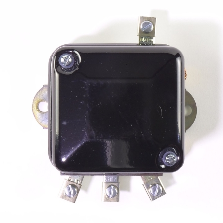 voltage regulator