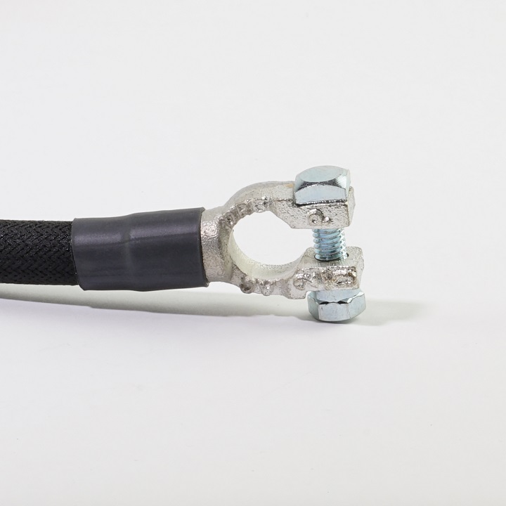 straight battery terminal detail photo